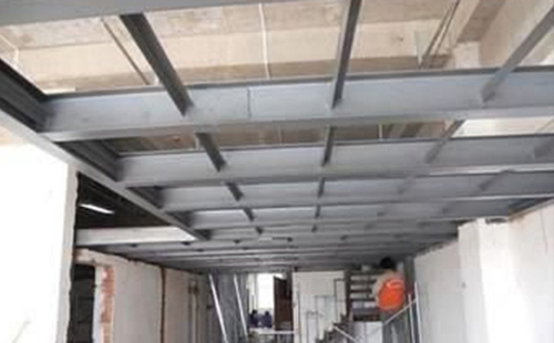 钢结构城东钢结构隔层如何做才性价比更高