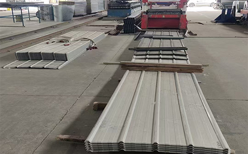 城东彩钢岩棉板多少钱一平米？今日价格组成全解析