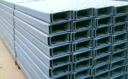 冷弯城东C型钢：建筑结构中的高效支撑与灵活应用之选